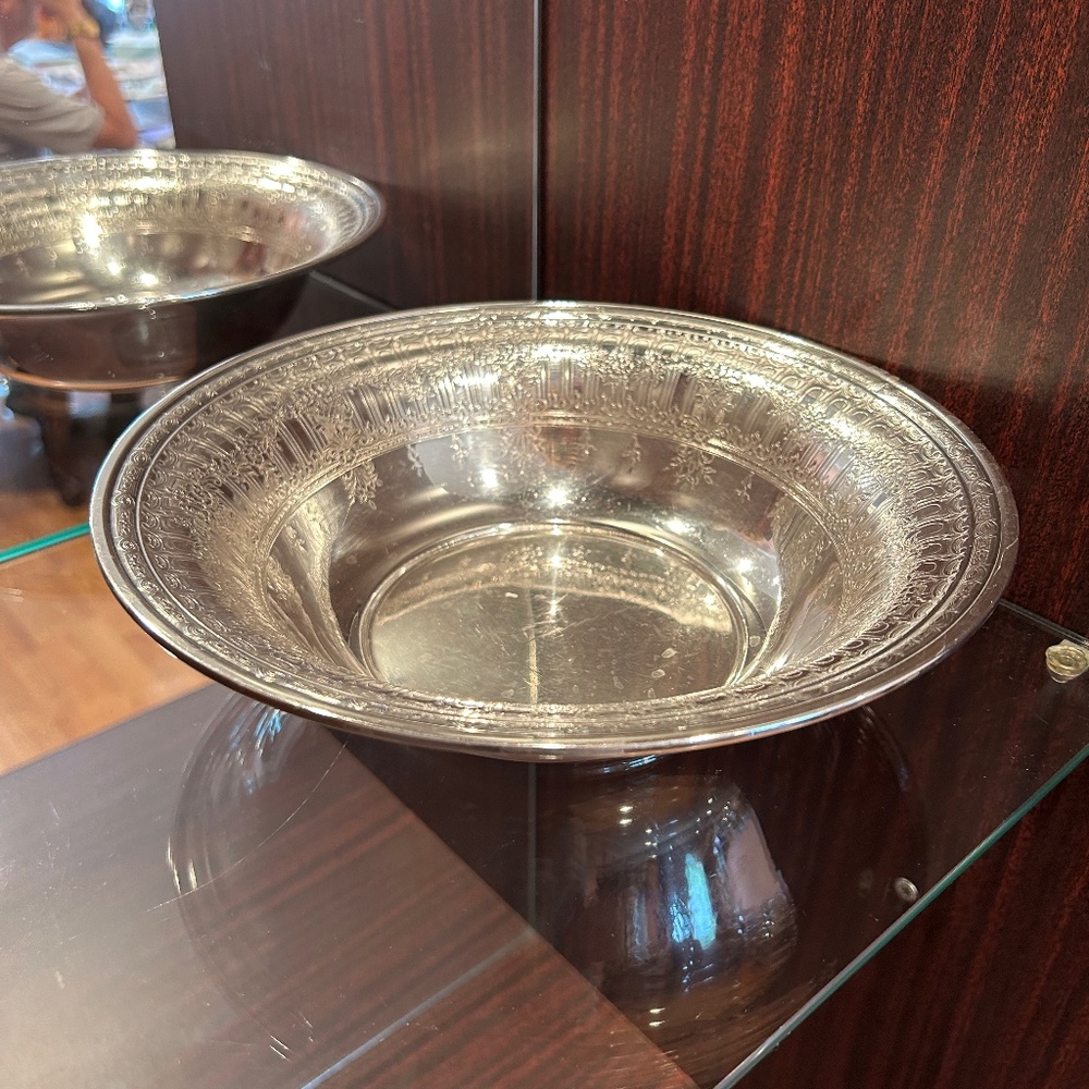 Towle Louis XIV Patter Silverplated 10.25" Diameter Bowl #52023 Monogrammed